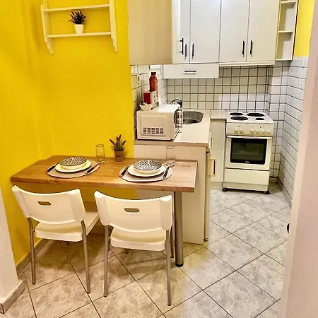 Sweet Katehaki Apartment